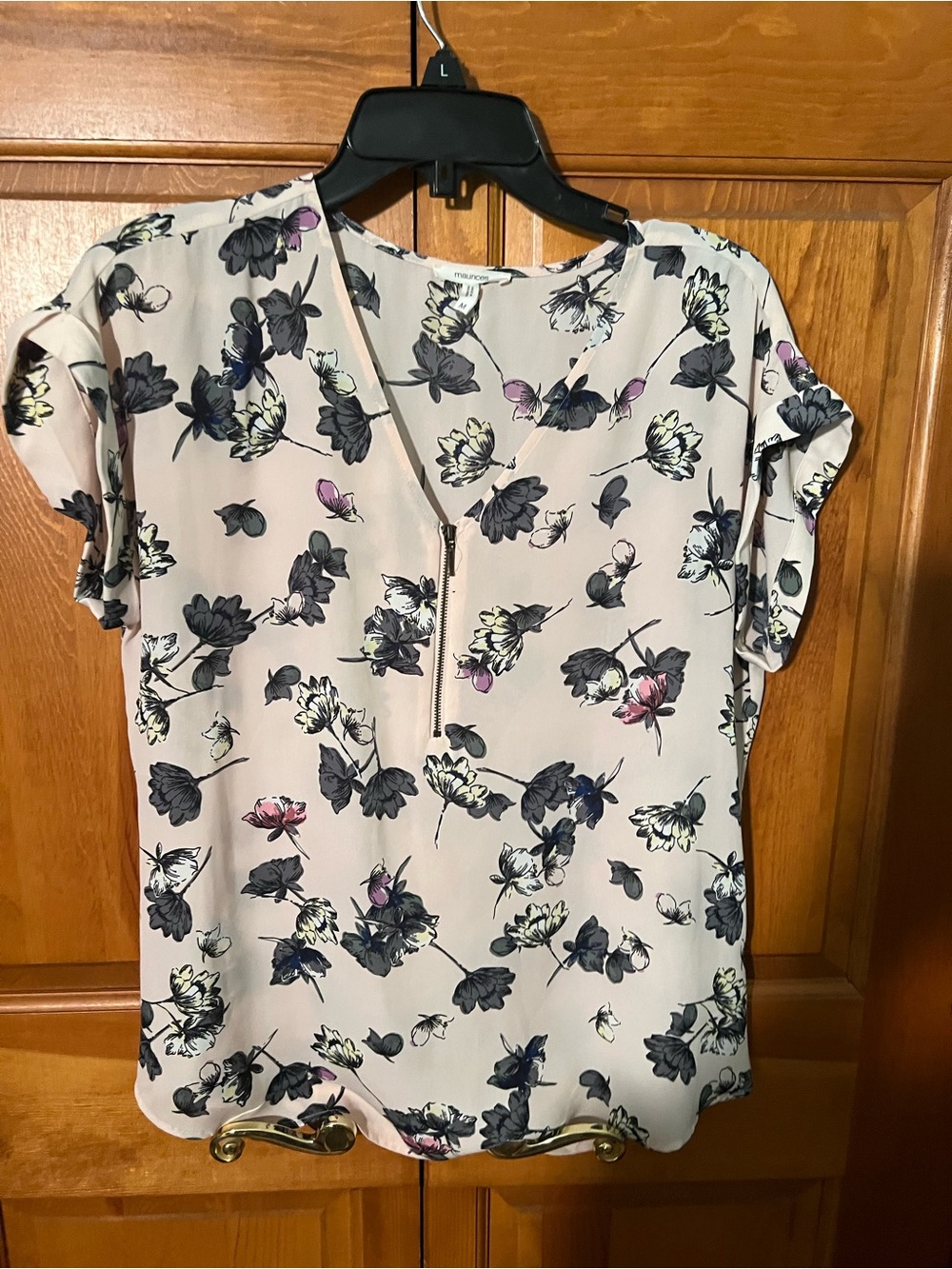 Maurices Pale Pink Floral Zip V-Neck Blouse